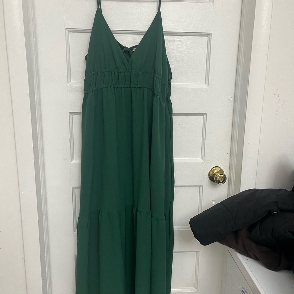 Elegant Green Maxi Dress